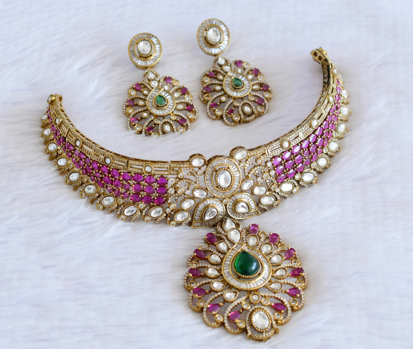 Antique gold tone ruby-green kundan flower choker necklace set dj-53028