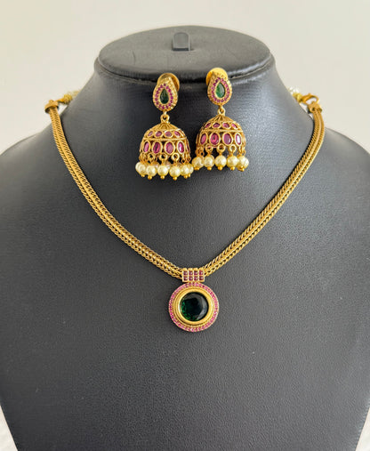 Antique gold tone kemp-green kerala style round necklace set dj-52078