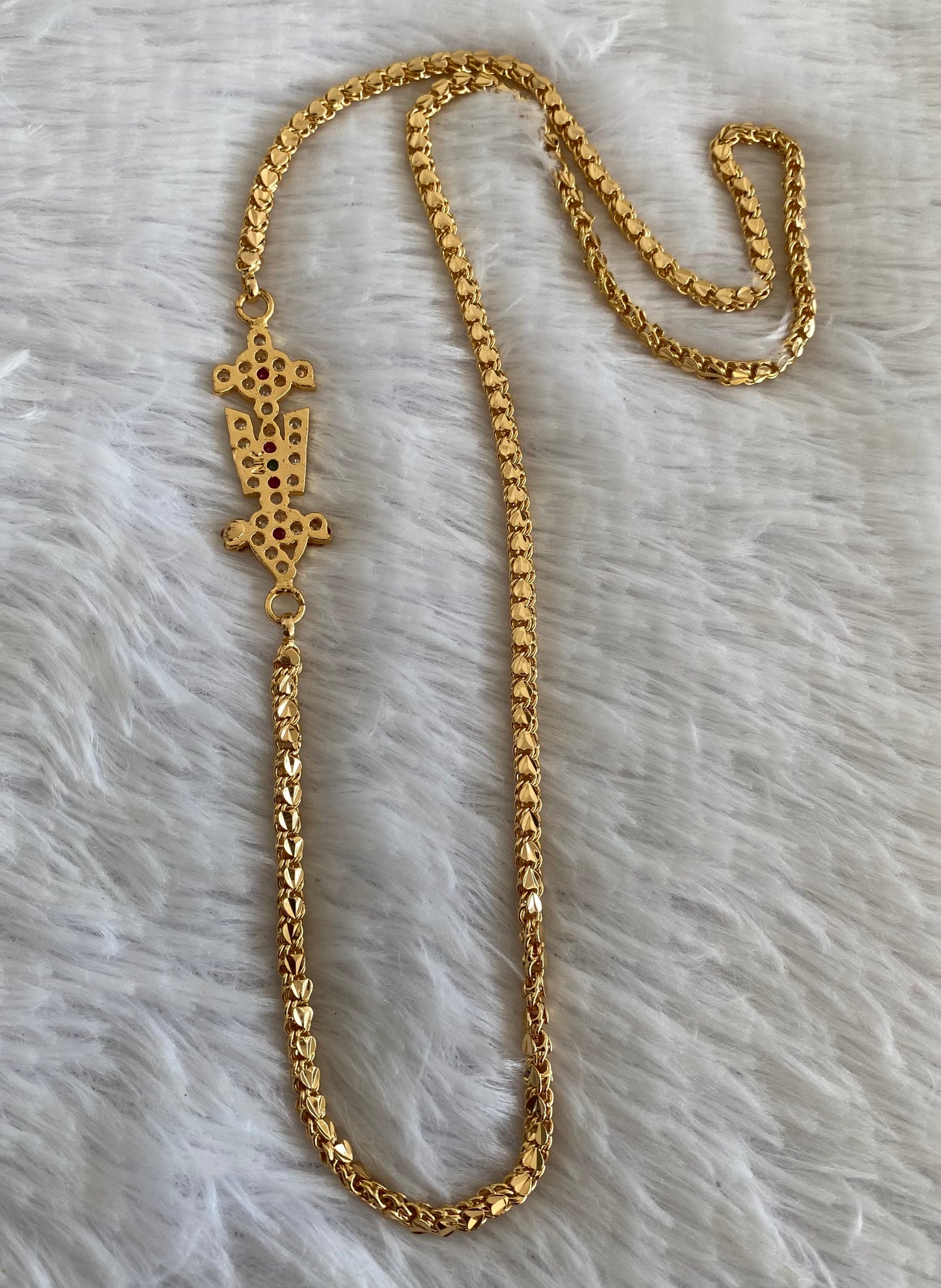 Gold tone ad pink-green-white shanku-chakra-nama 24 inches mugappu chain dj-52935