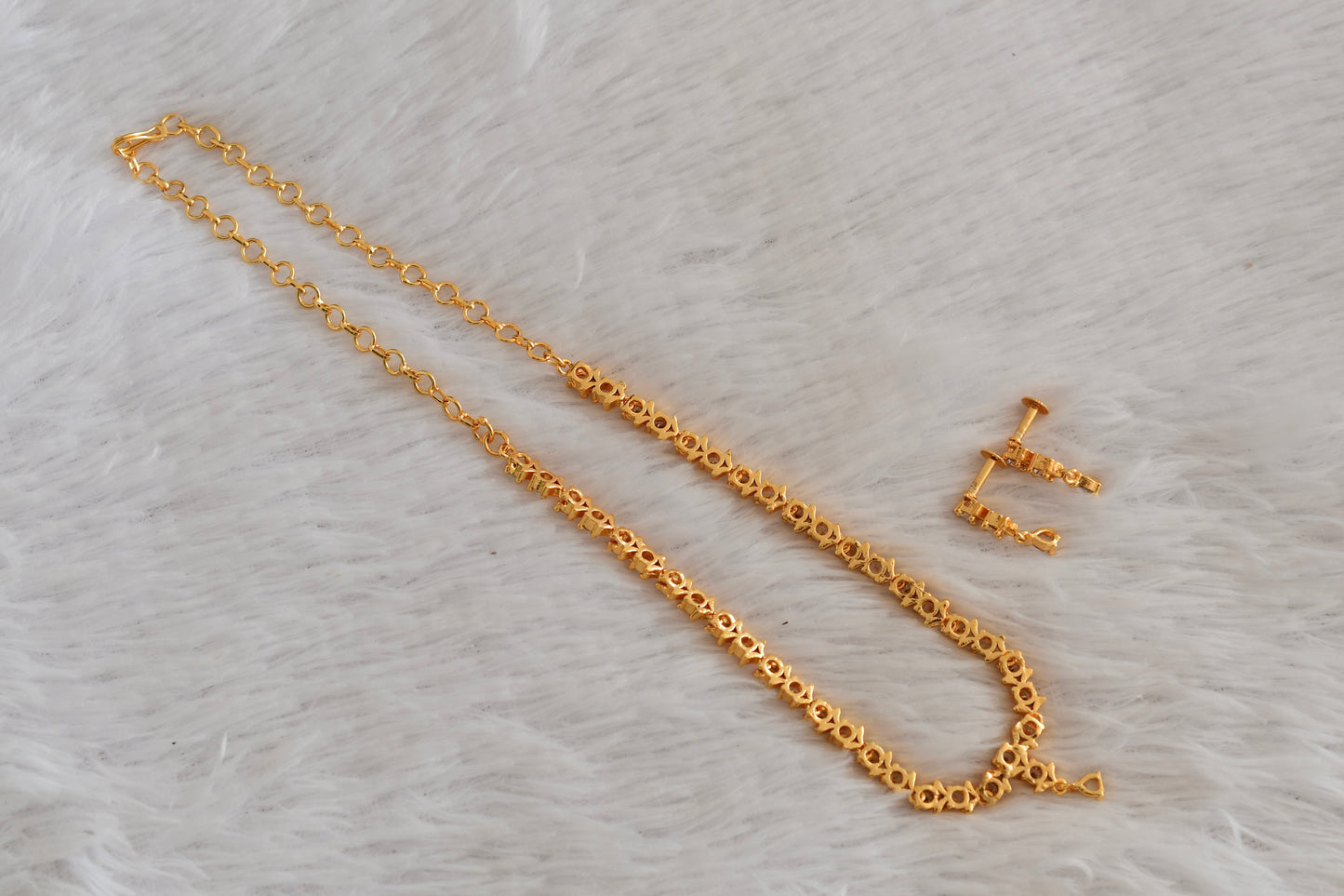 Gold tone AD white necklace set dj-53302