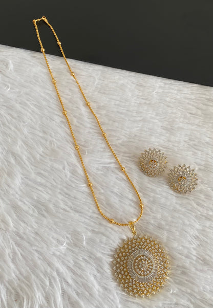 Gold tone 18 inches chain with two tone round pendant set dj-54032