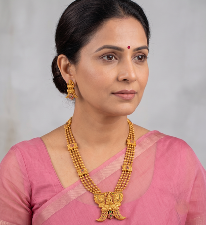 Matte Finish Ruby-emerald Multilayer Lakshmi Short haar Set- DJ10872