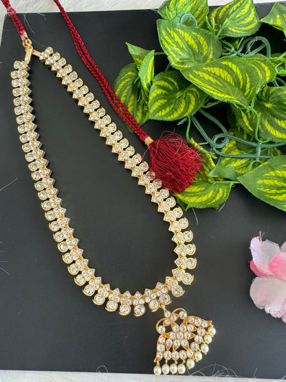 Gold tone AD white stone mango haar dj-51187
