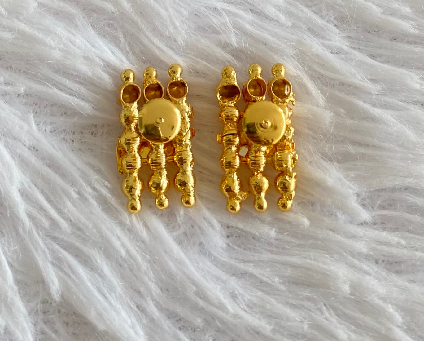 Gold tone elakka pink stone earrings dj-54358