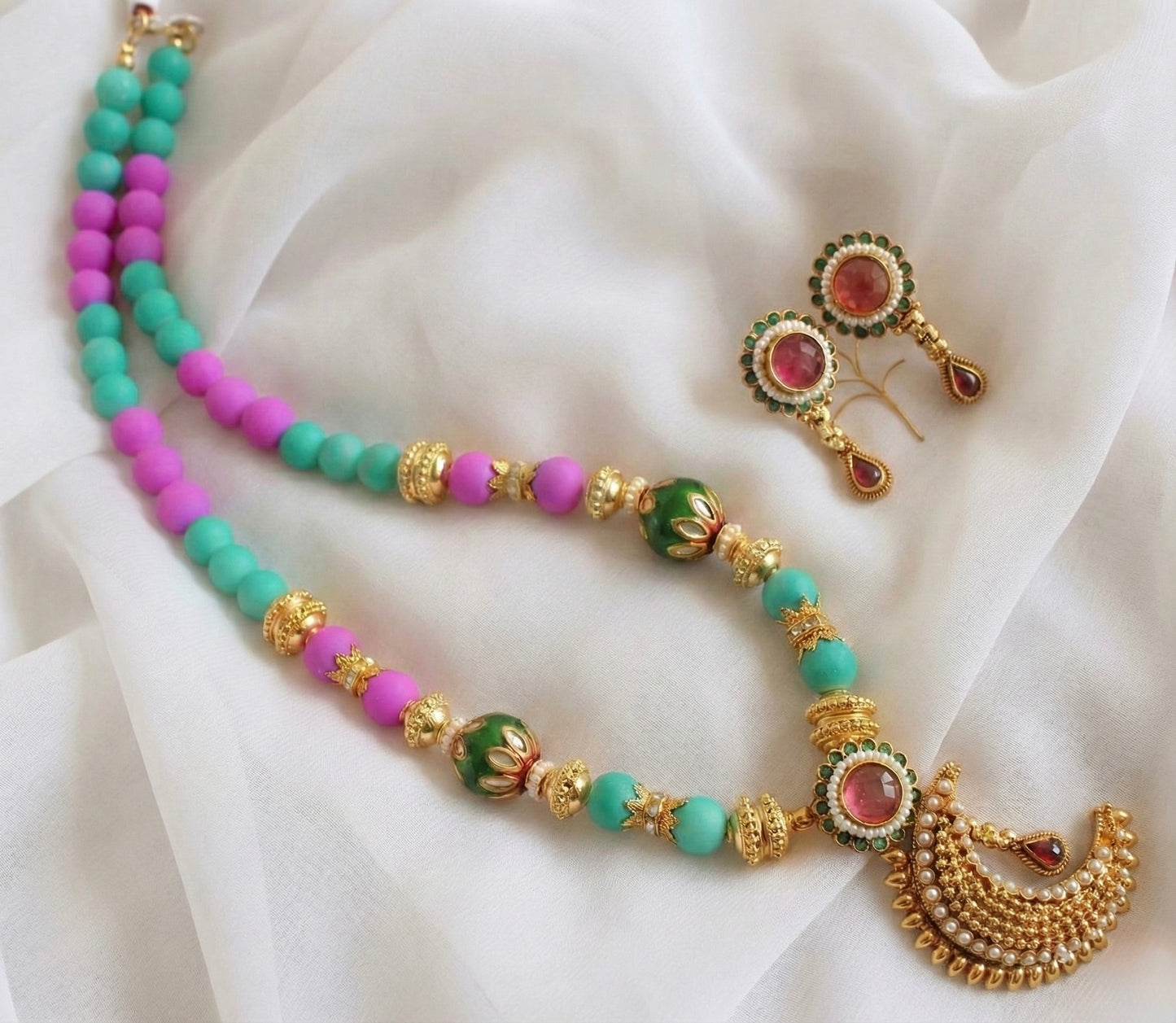 Antique gold tone Purple-green Rubber Beaded Necklace Set-dj16075