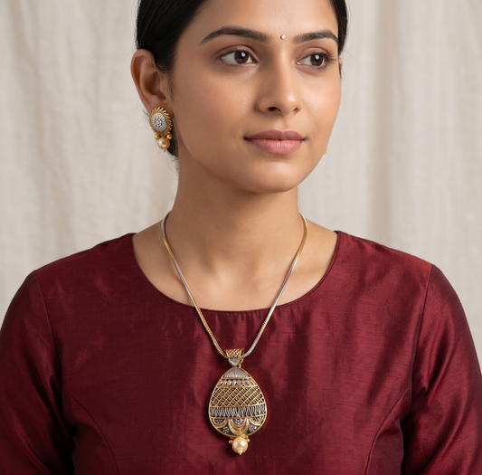 Two Tone Pearl Pendant/Necklace Set-dj11354