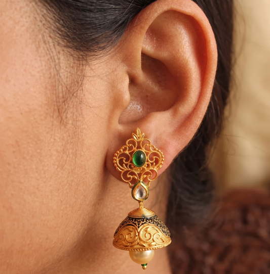 Matte Finish Green Kundan Floral Jhumkka -dj11756