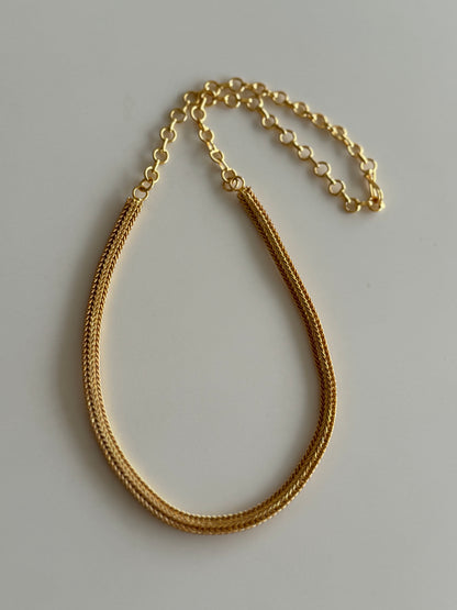 Gold tone 10.5 inches short chain dj-51456