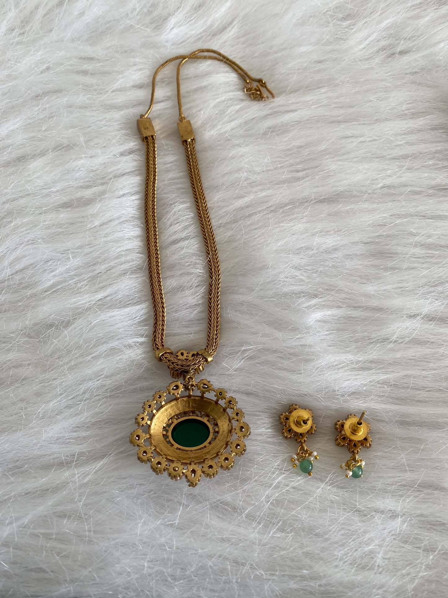 Antique gold tone pink-green-white kundan jadau necklace set dj-54435