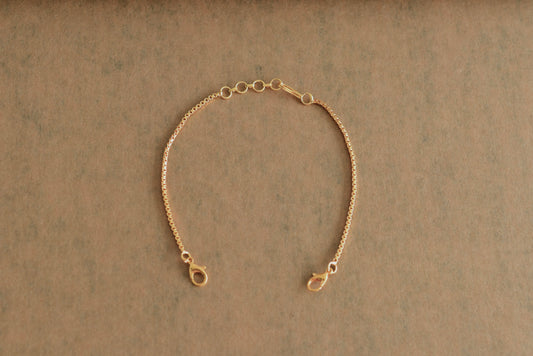 Gold tone back chain dj-51942