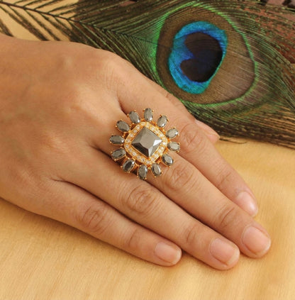 Gold tone Cz-black adjustable Finger Ring-dj17061