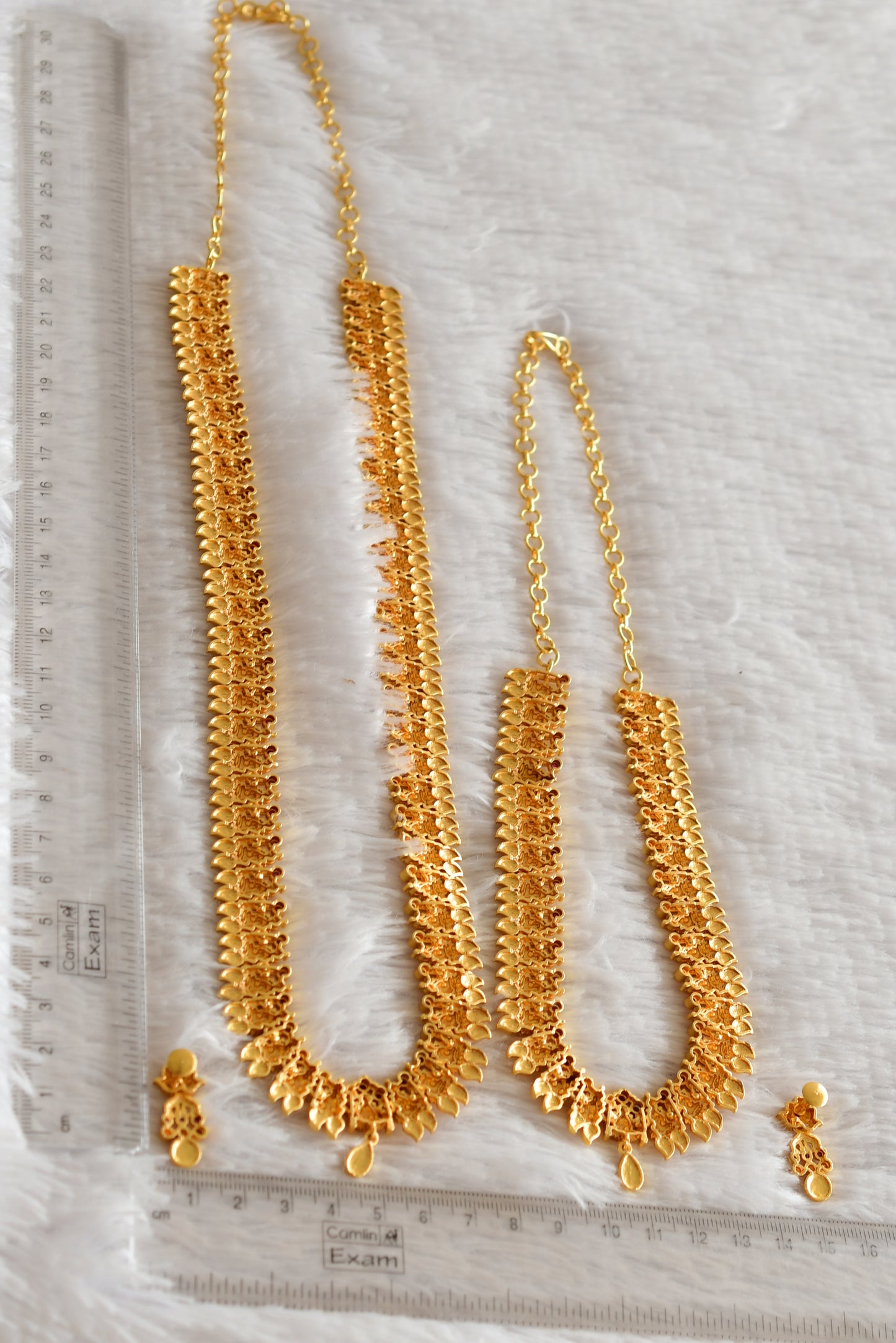 Gold tone pink kerala style Lakshmi haar combo set dj-51993