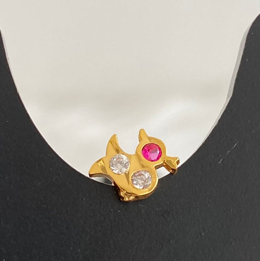 Gold tone pink-white stone small swan nose pin dj-53733