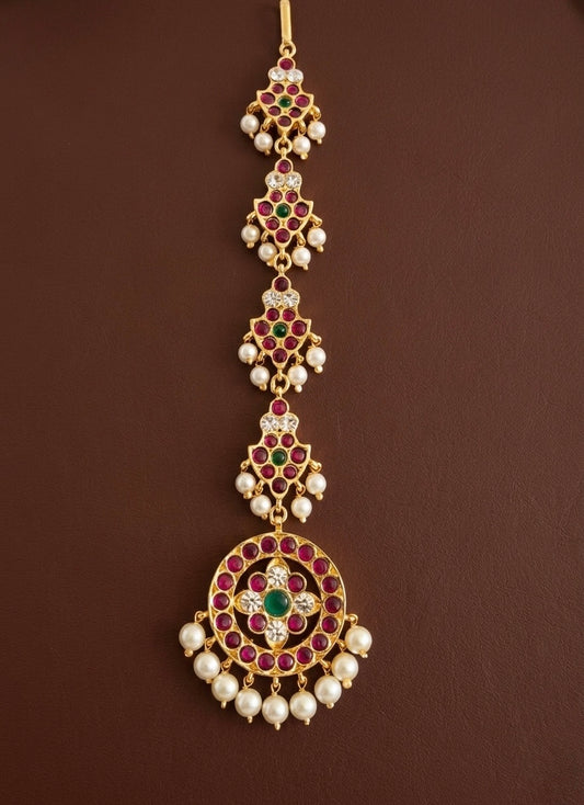 Gold tone precious kemp-green-white pearl tikka dj-53366
