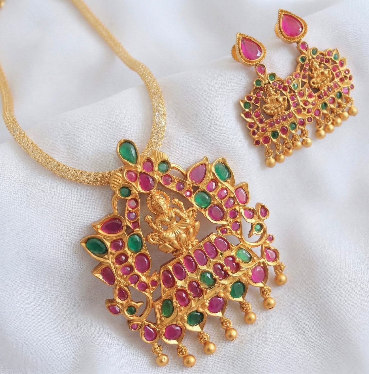 Matte Finish ruby-emerald Lakshmi necklace set-dj09412