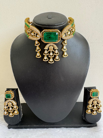 Antique gold tone cz kundan bottle green choker necklace set dj-51079