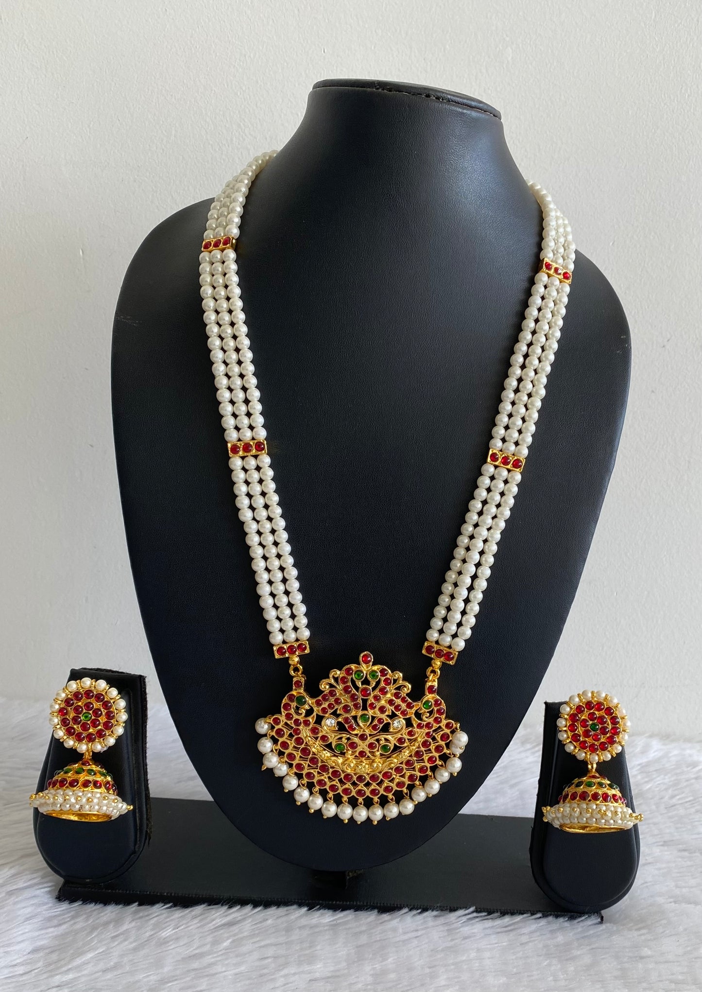 Gold tone kemp-green peacock pearl designer haar set dj-35131