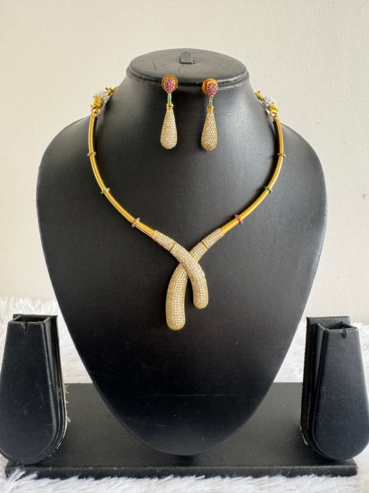 Antique gold tone cz pink-green-white kante necklace set dj-52124