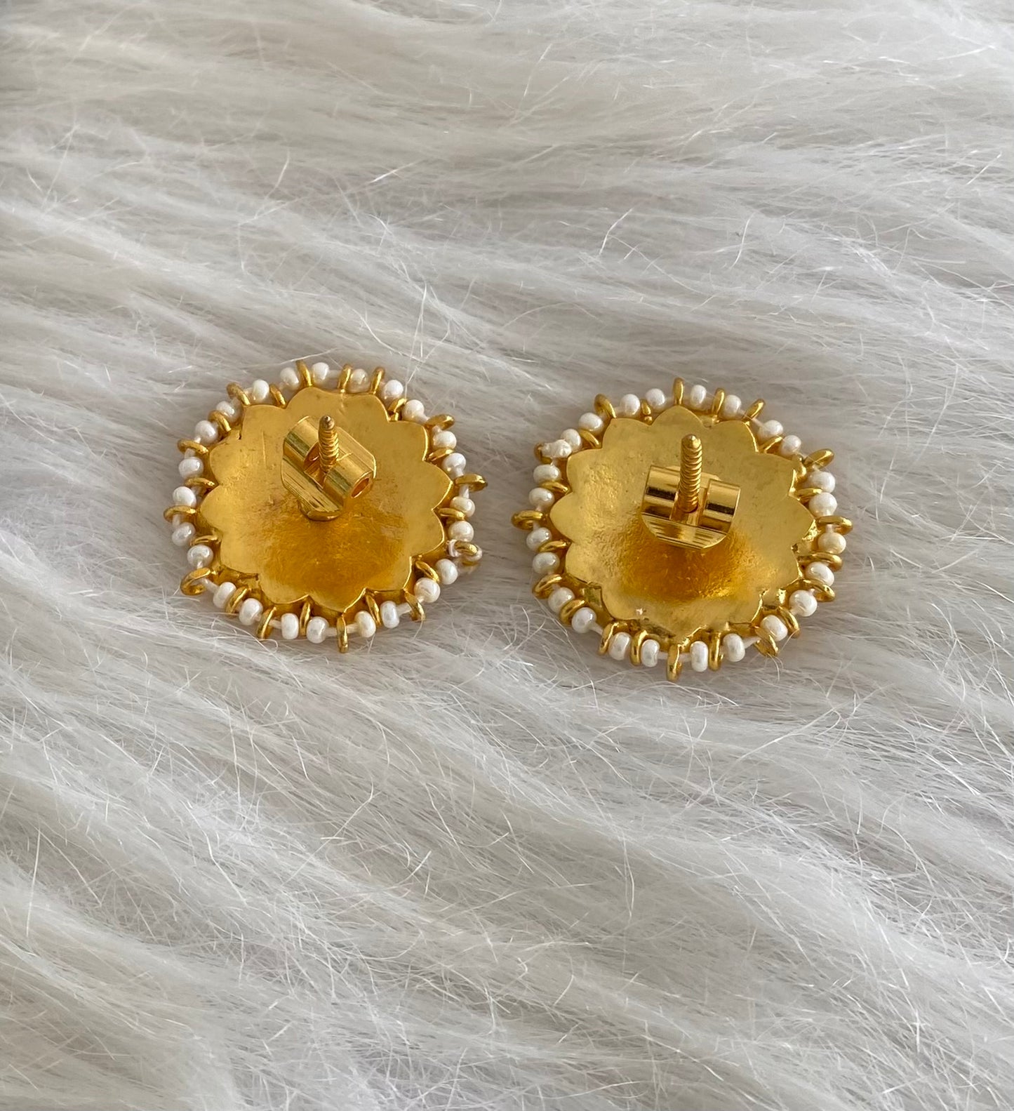 Gold tone pink-green-white kundan jadau flower round stud/earrings dj-54579