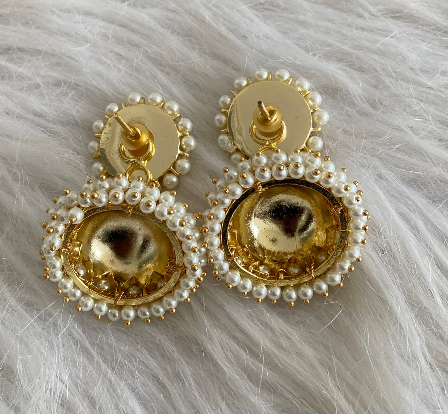 Gold tone precious kemp-green pearl big jhumkka dj-54615