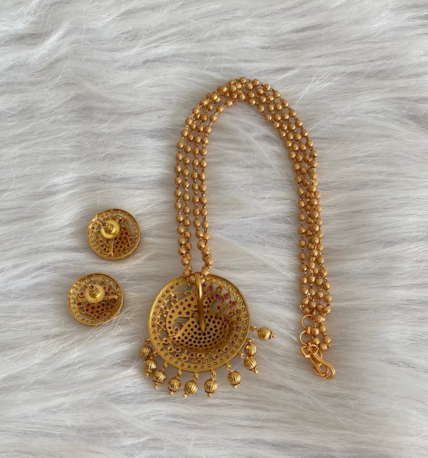 Antique gold tone kemp-green-white peacock chain with pendant set dj-54257