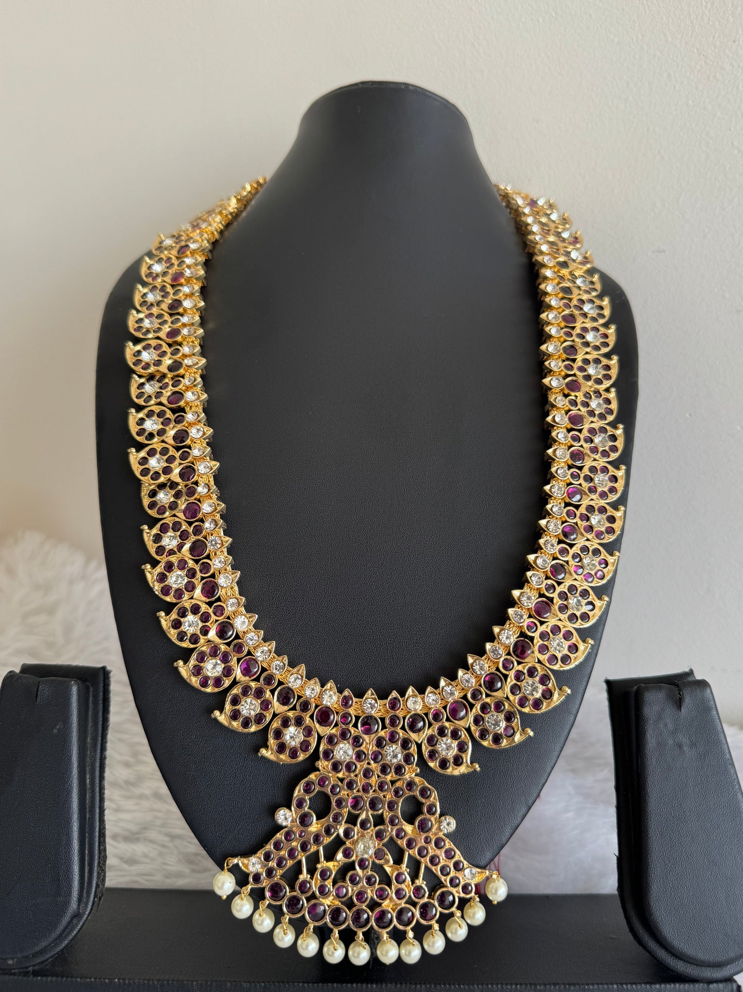 Gold tone precious kemp-white pearl mango peacock haar dj-51701