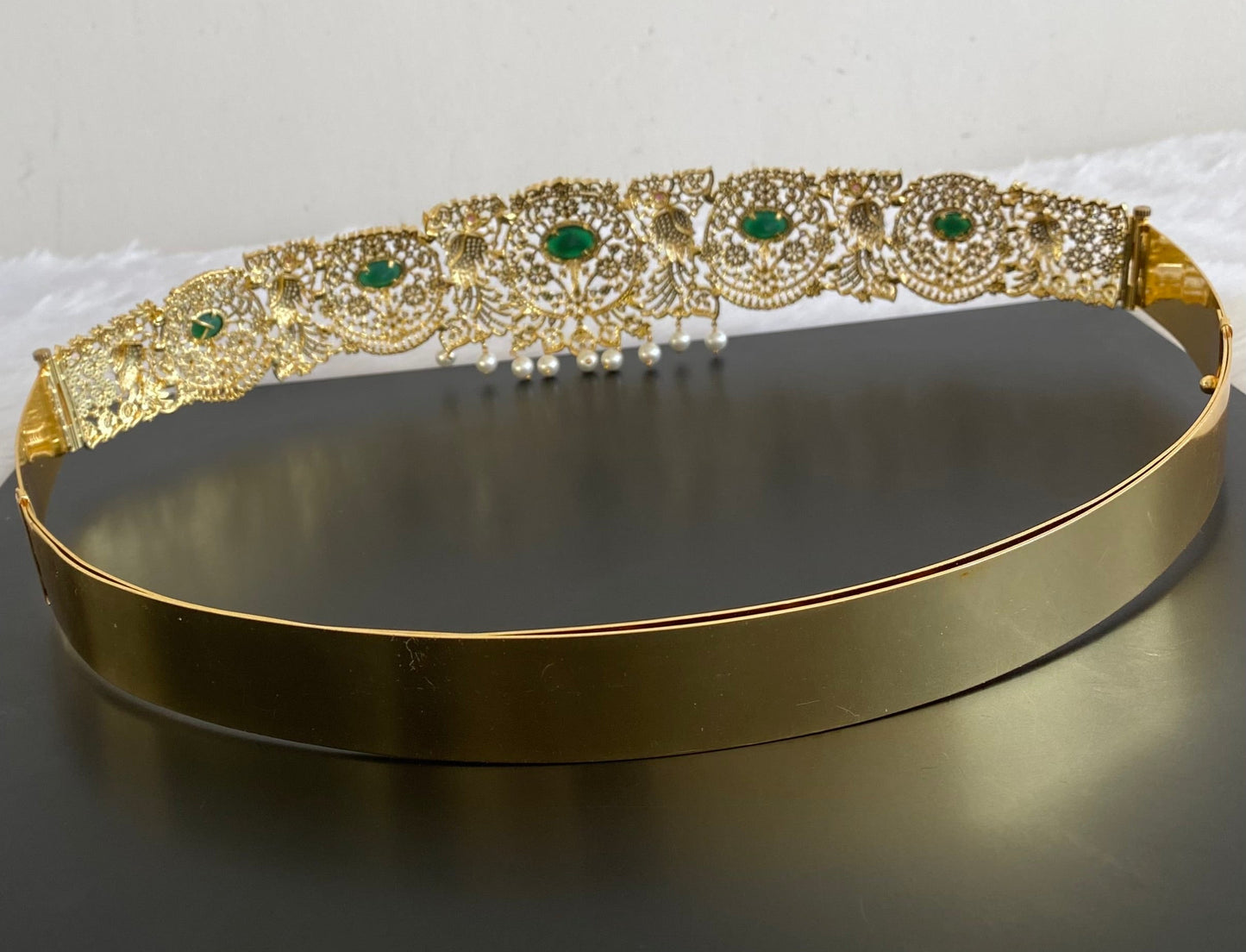 Two tone cz ruby-white-green pearl waist band dj-53524
