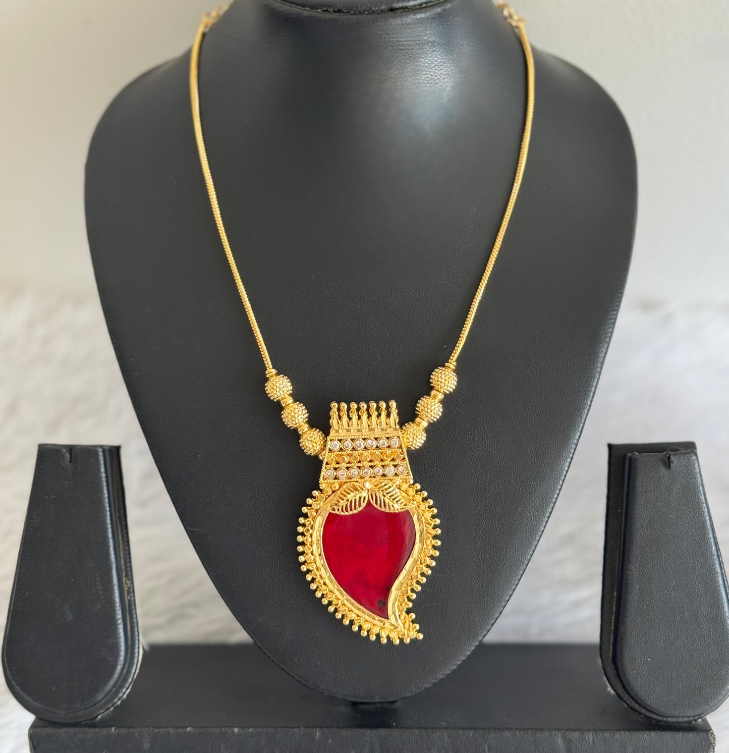 Gold tone red-white kerala style mango kodi necklace dj-51697