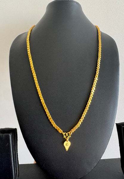 Gold tone 24 inches chain with om elakka thali pendant dj-49926