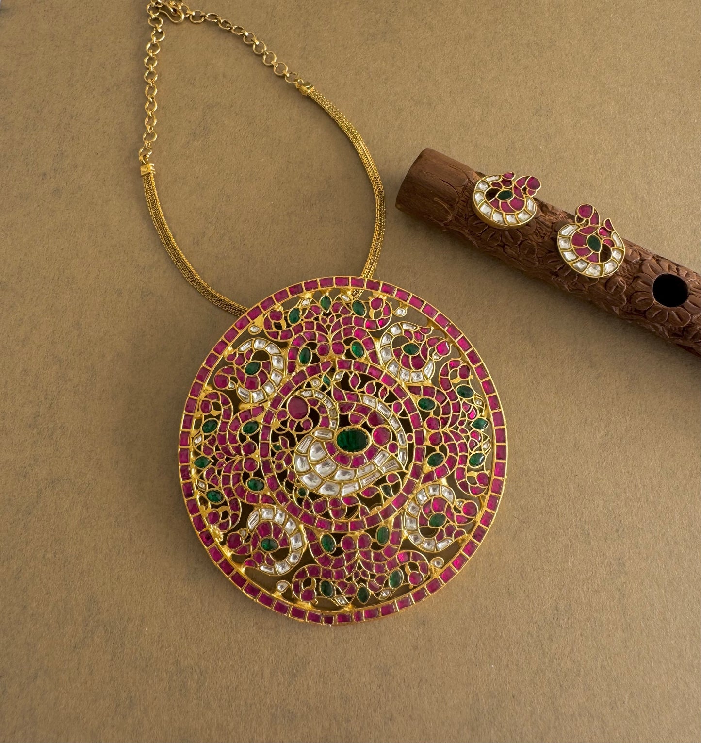 Matte finish pink-green-white kundan jadau huge round peacock necklace set dj-51541