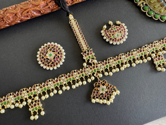 Gold tone precious kemp-green-white pearl lotus head set with sun moon dj-52269