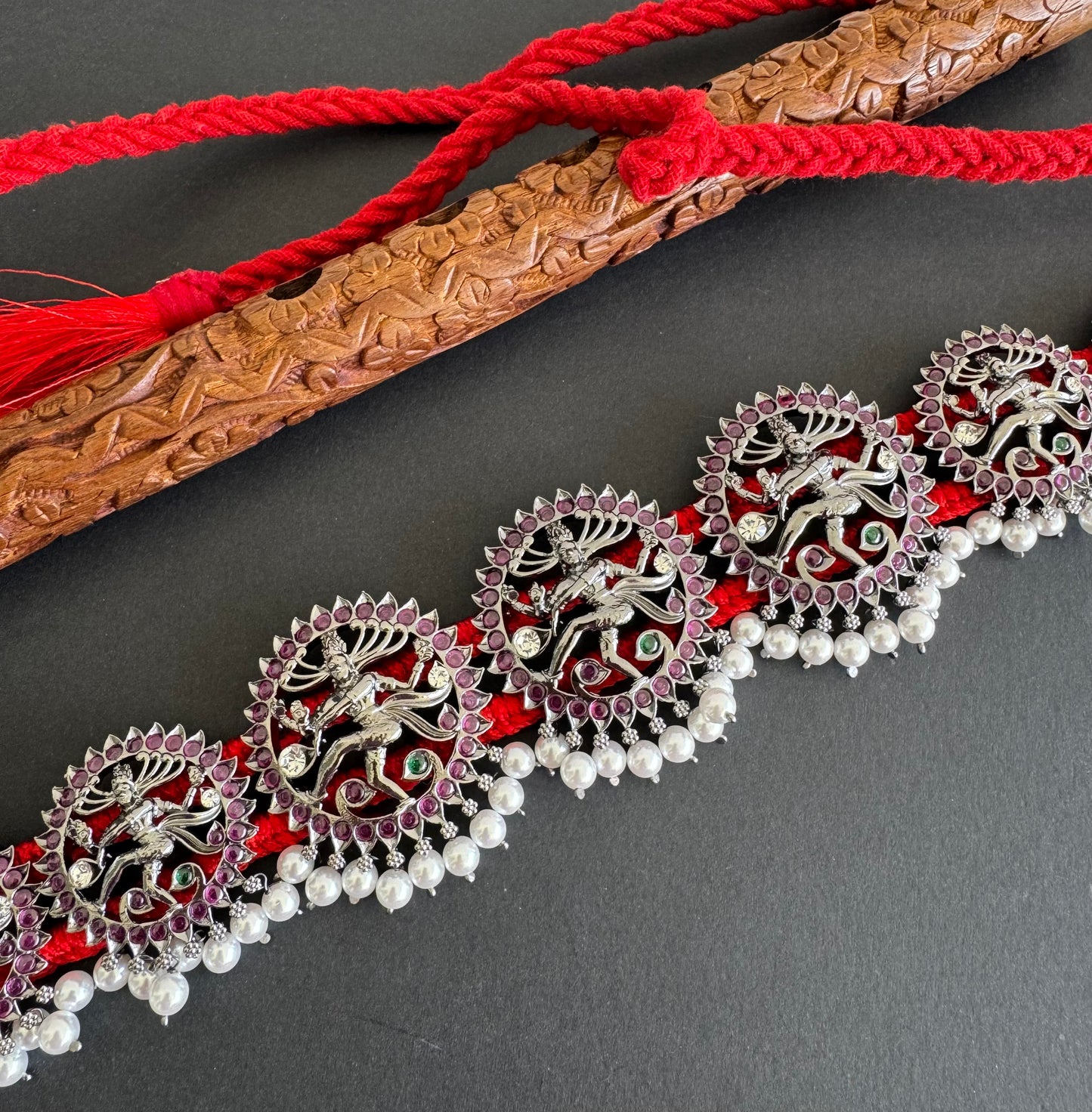 Black finish precious kemp-green-white pearl Shri Natarajar waist band dj-52272