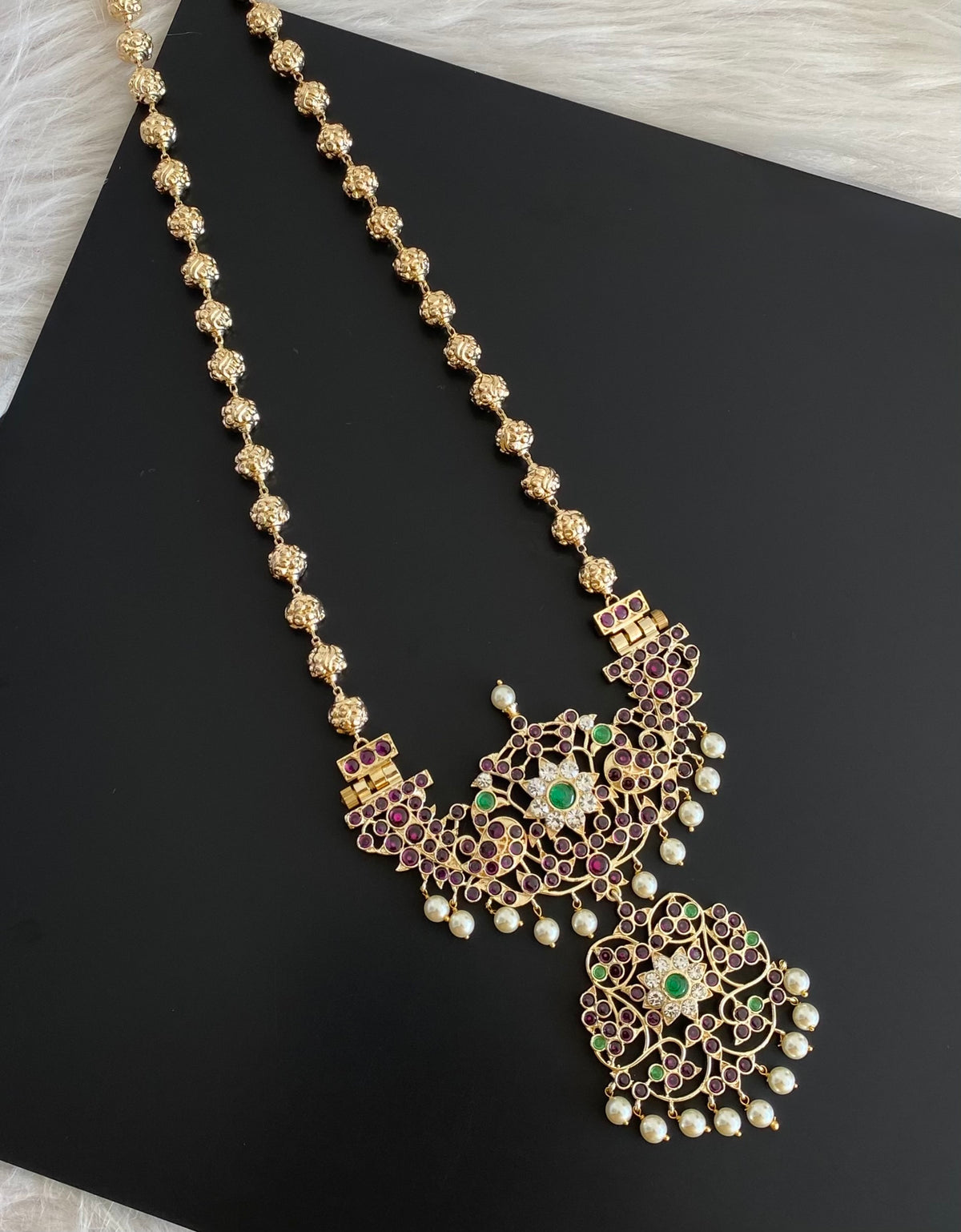 Gold tone precious kemp-green-white peacock flower nakshi beaded haar dj-54734