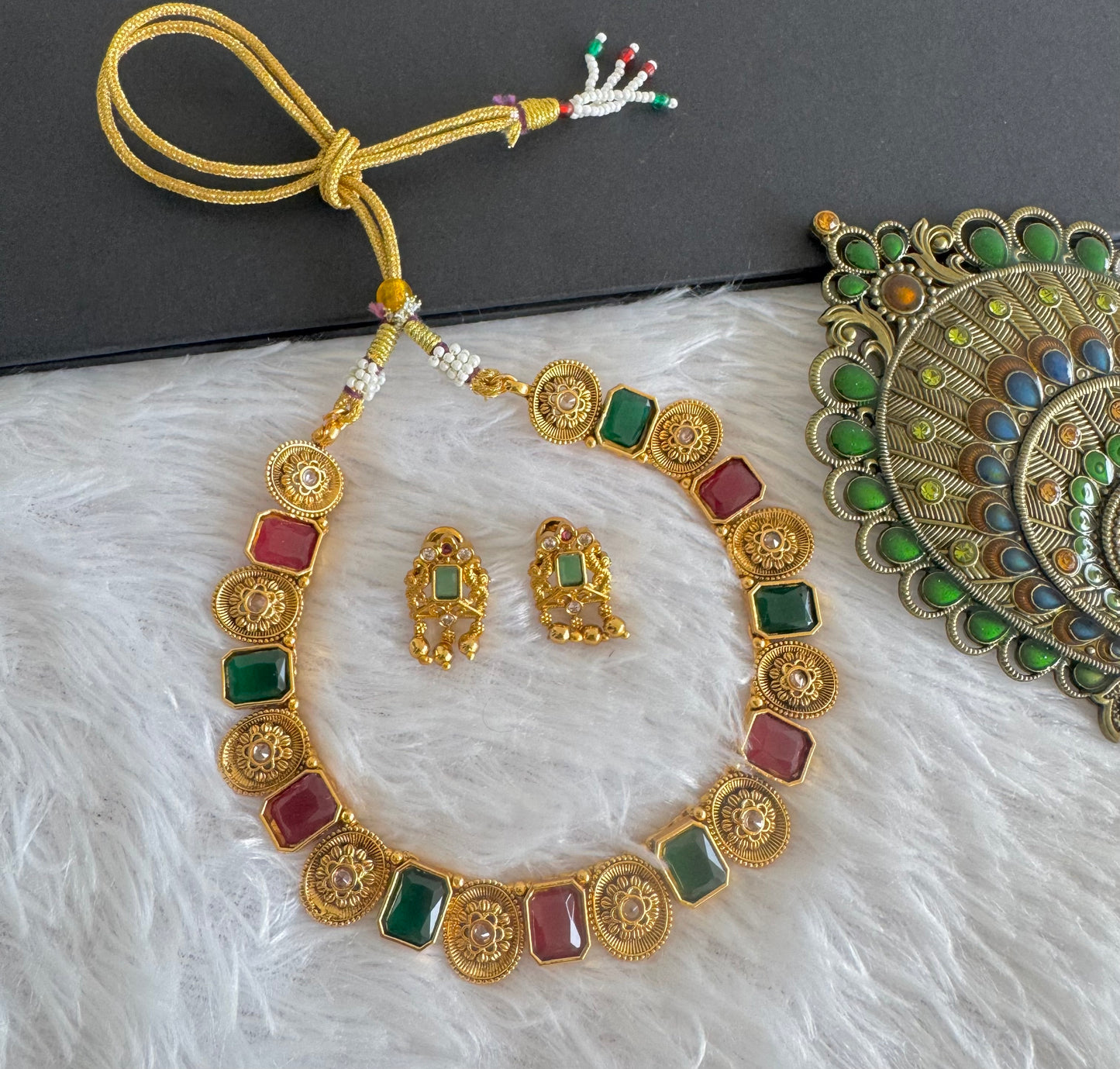 Antique gold tone block ruby-green stone flower necklace set dj-52099