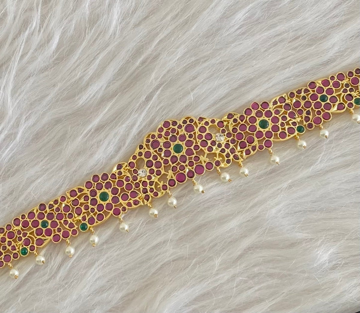 Gold tone precious kemp-green-white pearl peacock waist band dj-54737