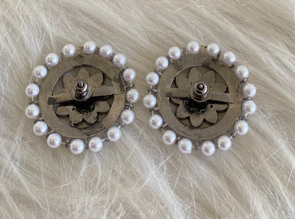Black finish precious kemp-white pearl flower 2 in 1 round earrings dj-53947