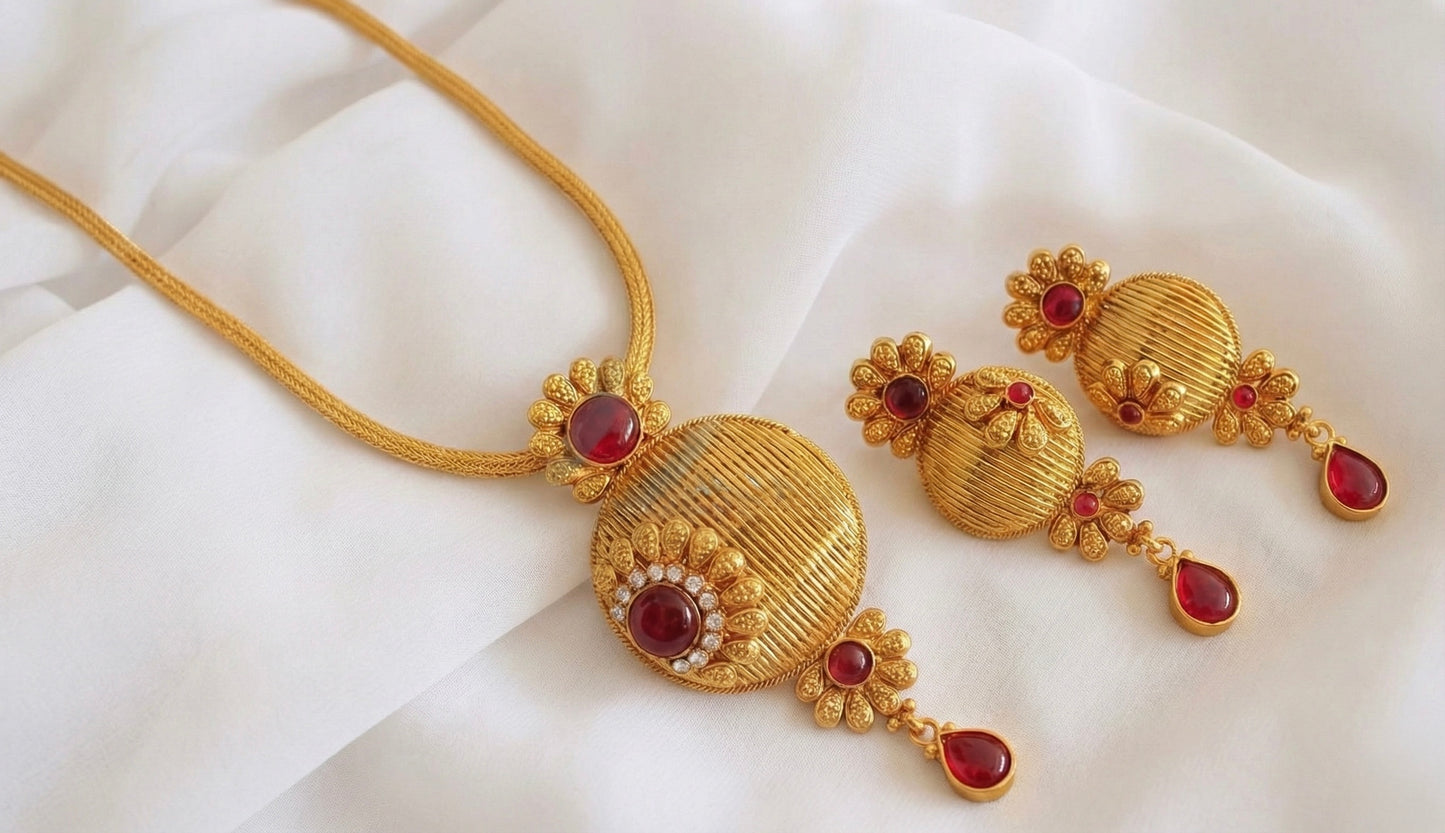 Antique Kemp Flower Pendant Necklace Set-dj17282