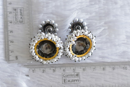 Black finish precious kemp-green pearl jhumkka dj-52296