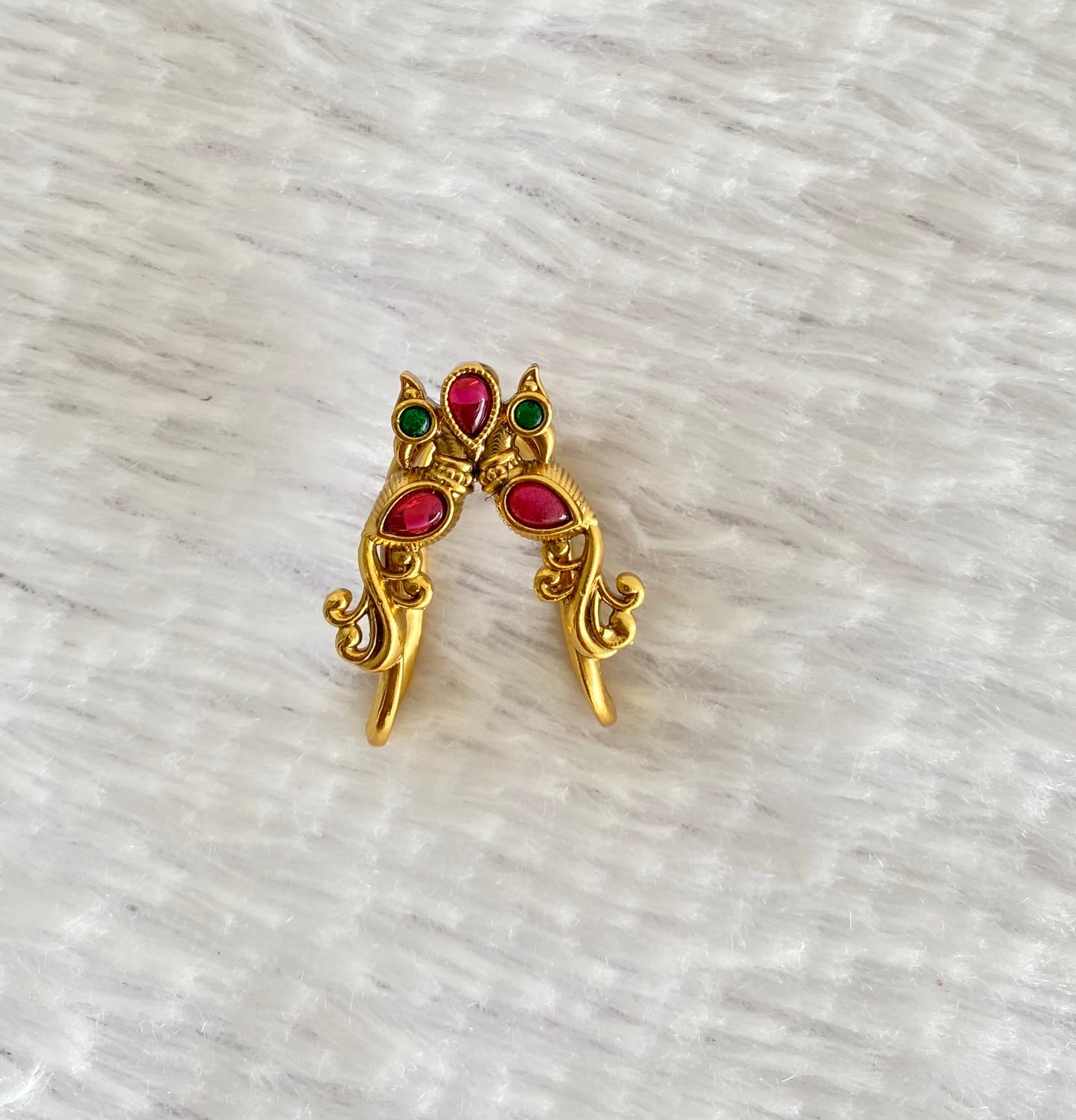 Matte finish kemp-green peacock vanki finger ring dj-40576