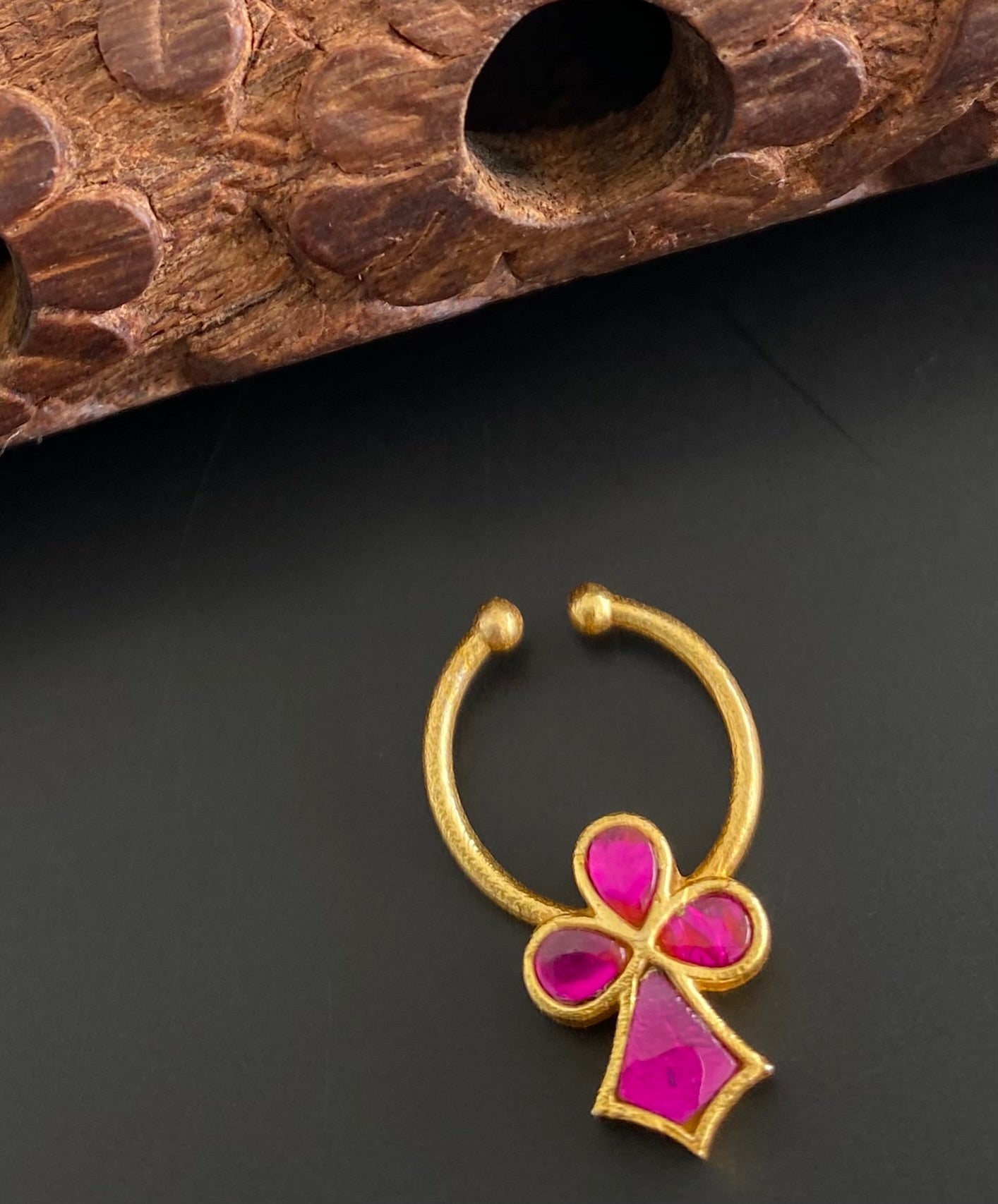 Gold tone kundan jadau pink stone nose pin/bulakku dj-53757