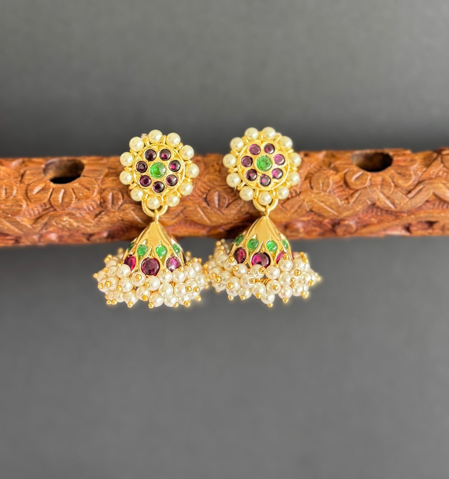 Gold tone precious kemp-green pearl jhumkka dj-51478
