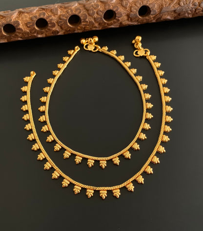 Antique gold tone flower design anklets set dj-53192