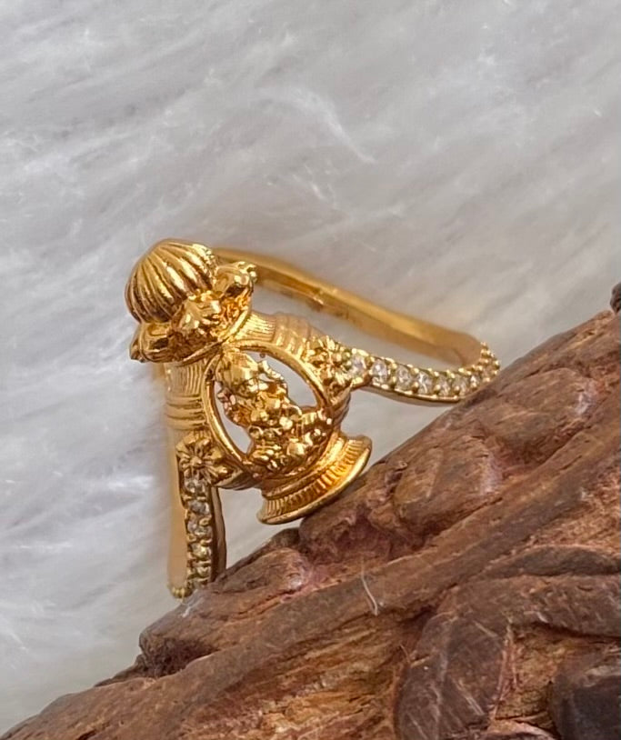 Antique gold tone white stone lakshmi vanki style finger ring dj-53679