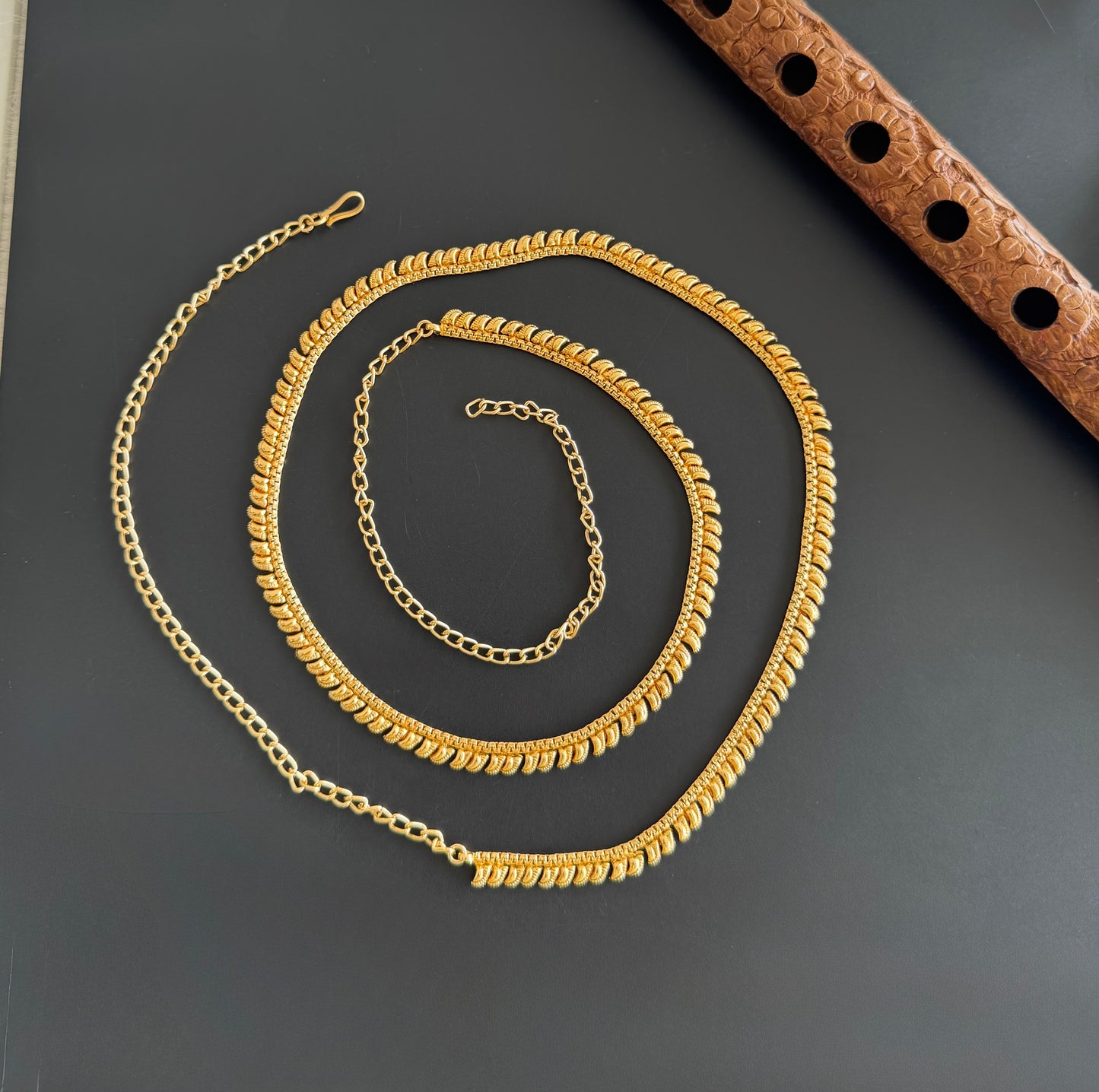 Antique gold tone hip/waist chain dj-51383