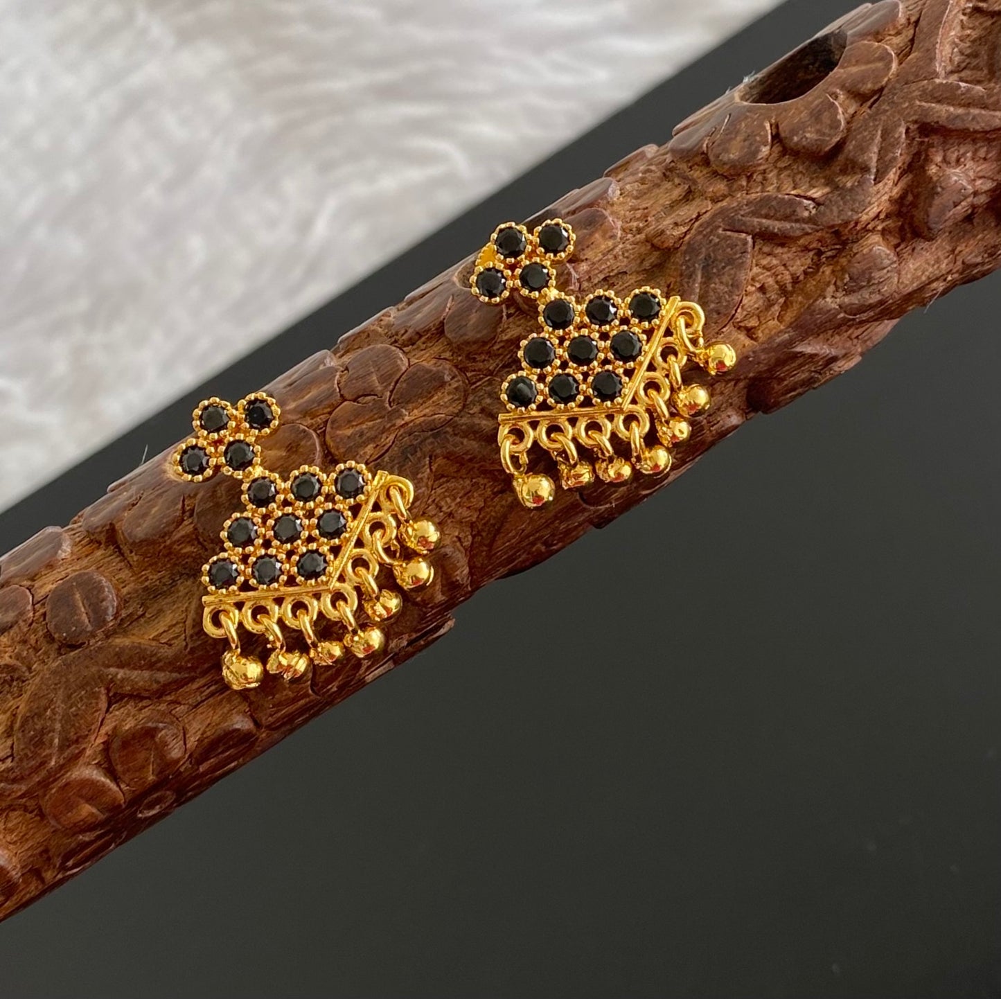 Gold tone black stone pathakkam earrings dj-44898