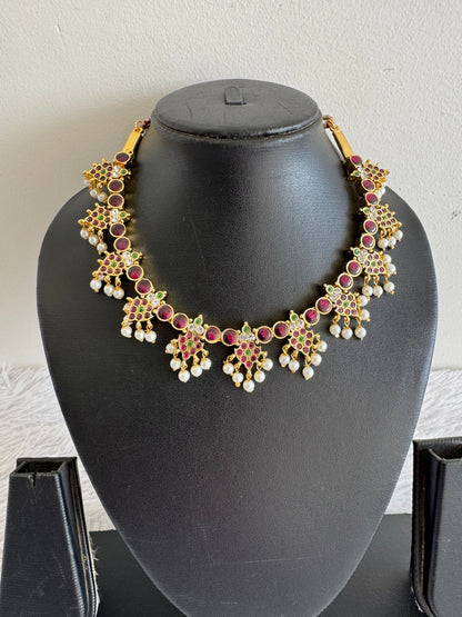 Gold tone precious kemp-green-white pearl necklace dj-52257