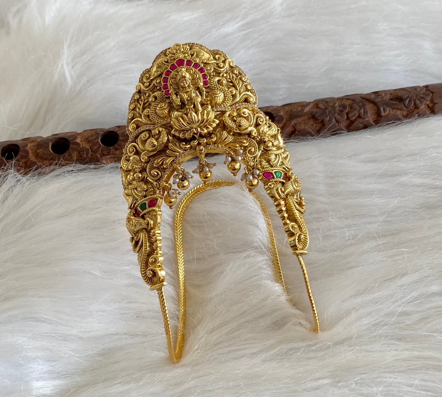 Antique gold tone cz white-kemp-gree lakshmi peacock vanki/bajuband dj-54471