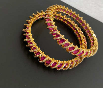 Antique gold tone cz white-ruby stone bangles(2.4) dj-53490