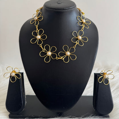 Gold tone pearl flower hasli necklace set dj-51249