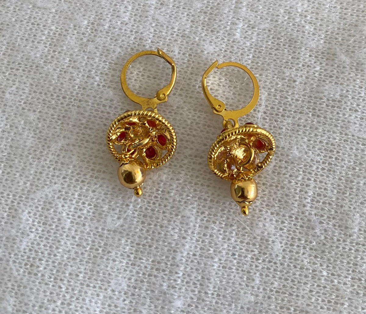 Gold tone pink stone hoop jhumkka dj-55011